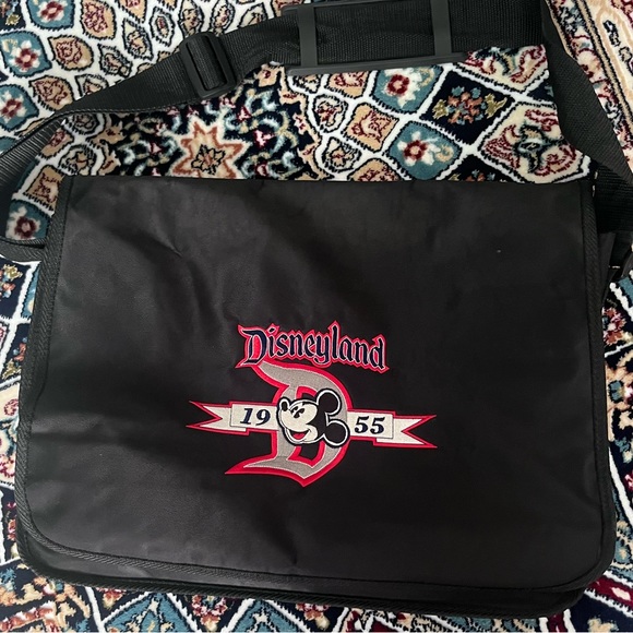 Disneyland satchel/laptop bag - Picture 1 of 6